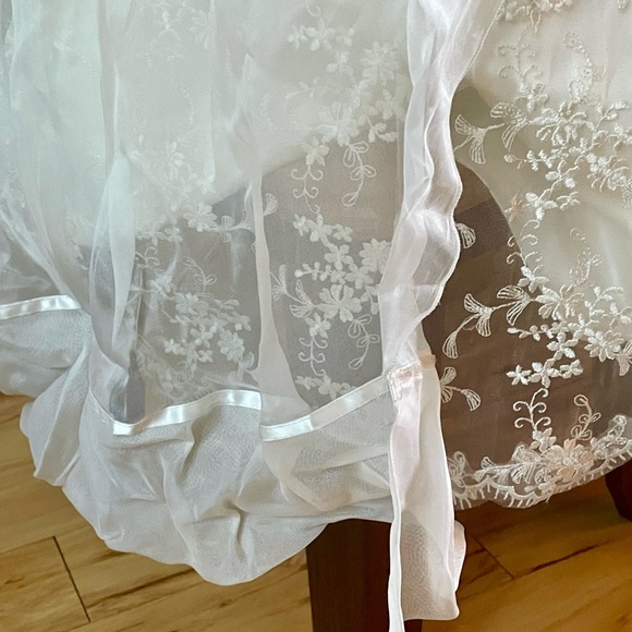 Designer Wedding Dress Gown Ivory Silk 12 No Train Strapless Bow NEW - Picture 12 of 15